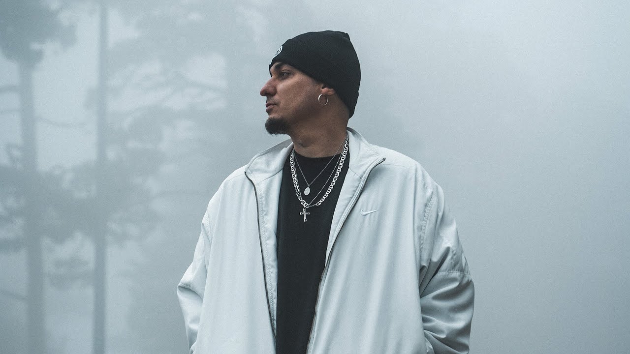 AmbkorTv - AMBKOR - 11. "EN PAZ" [VIDEOCLIP OFICIAL] #ROCKETMAN