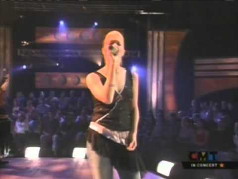 LeAnn Rimes - How Do I Live (Live Performance)
