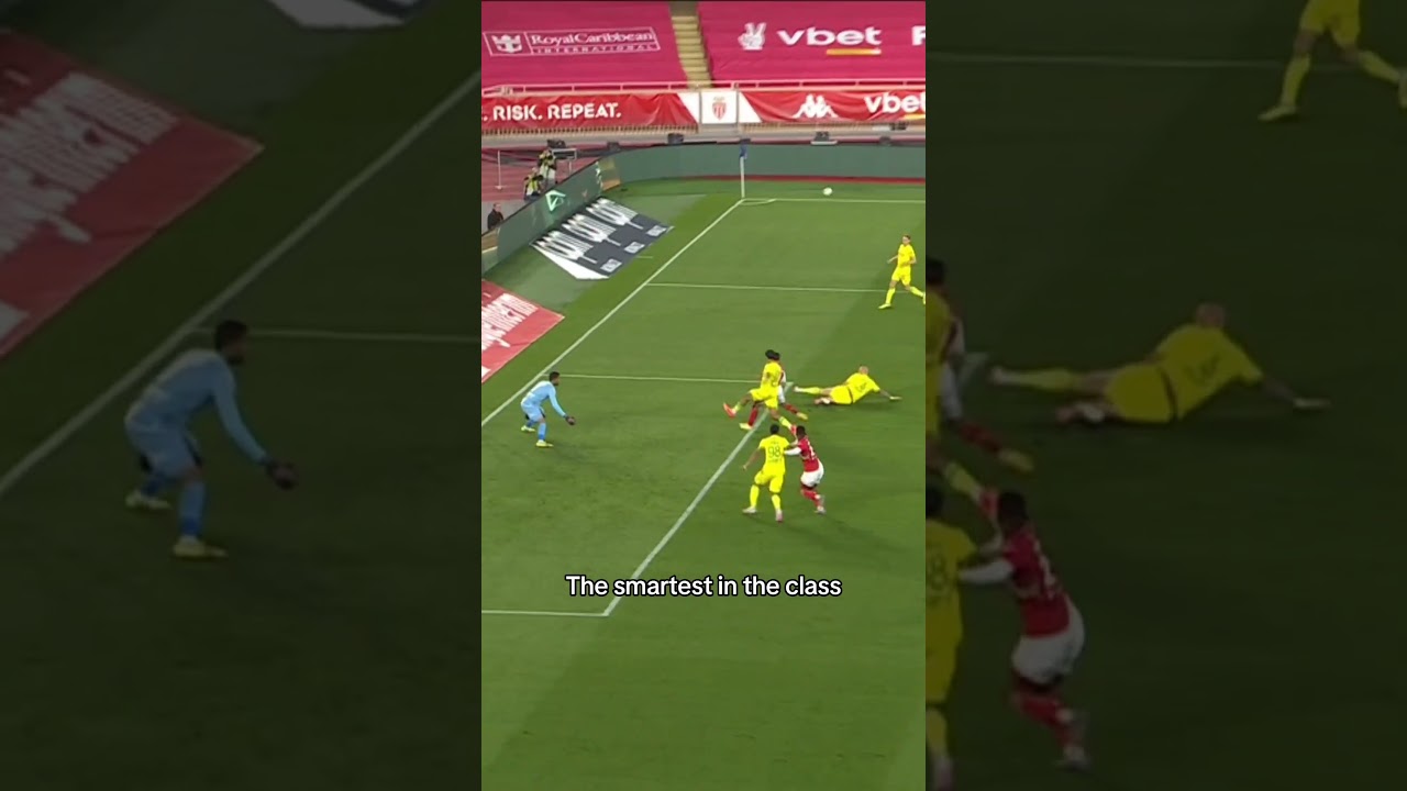 Wissam Ben Yedder 🔥 Rejoignez ses fans et restez connecté !