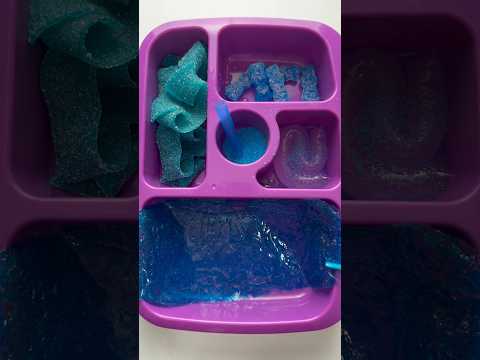 Packing School Lunch *ONLY BLUE FOOD* #shorts