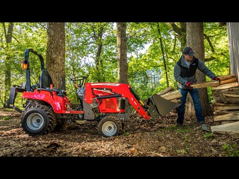 Massey vs. John Deere 1025R: Which to Choose? 🤔