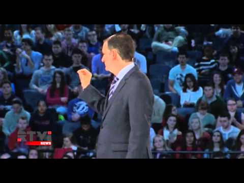 Сенатор Тед Круз первым объявил о вступлении в борьбу за Белый дом