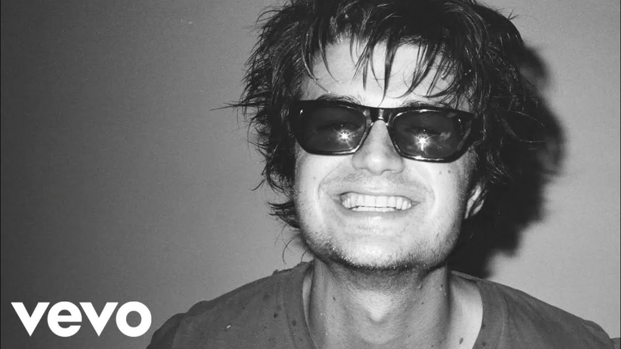 Djo - End of Beginning 🎶 Official Music Video (Fan-Made)