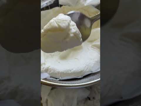 How to make lebna #Lubna #LebaneseFood #Recipe #Yogurt #Food