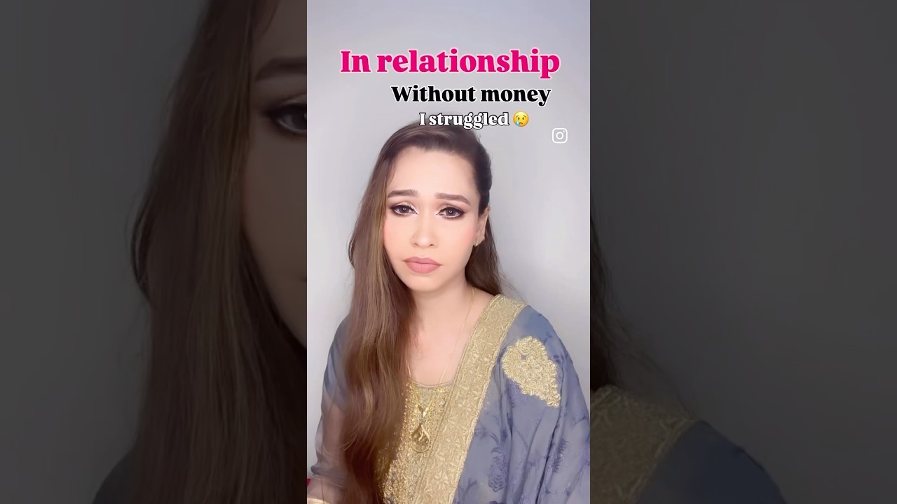 Discover the Journey of a Delhi Makeup Artist: Struggle & Success ✨