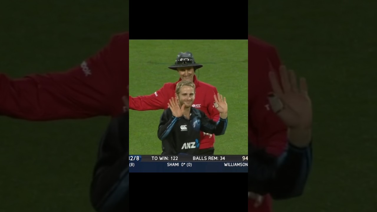 Kane Williamson's Funny Attempt to Injure Shami 😂