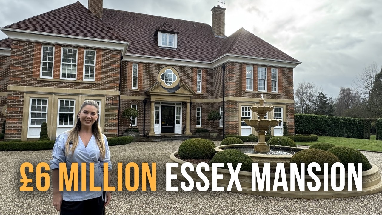 Inside a Β£6M Essex Mansion with Pool π‘