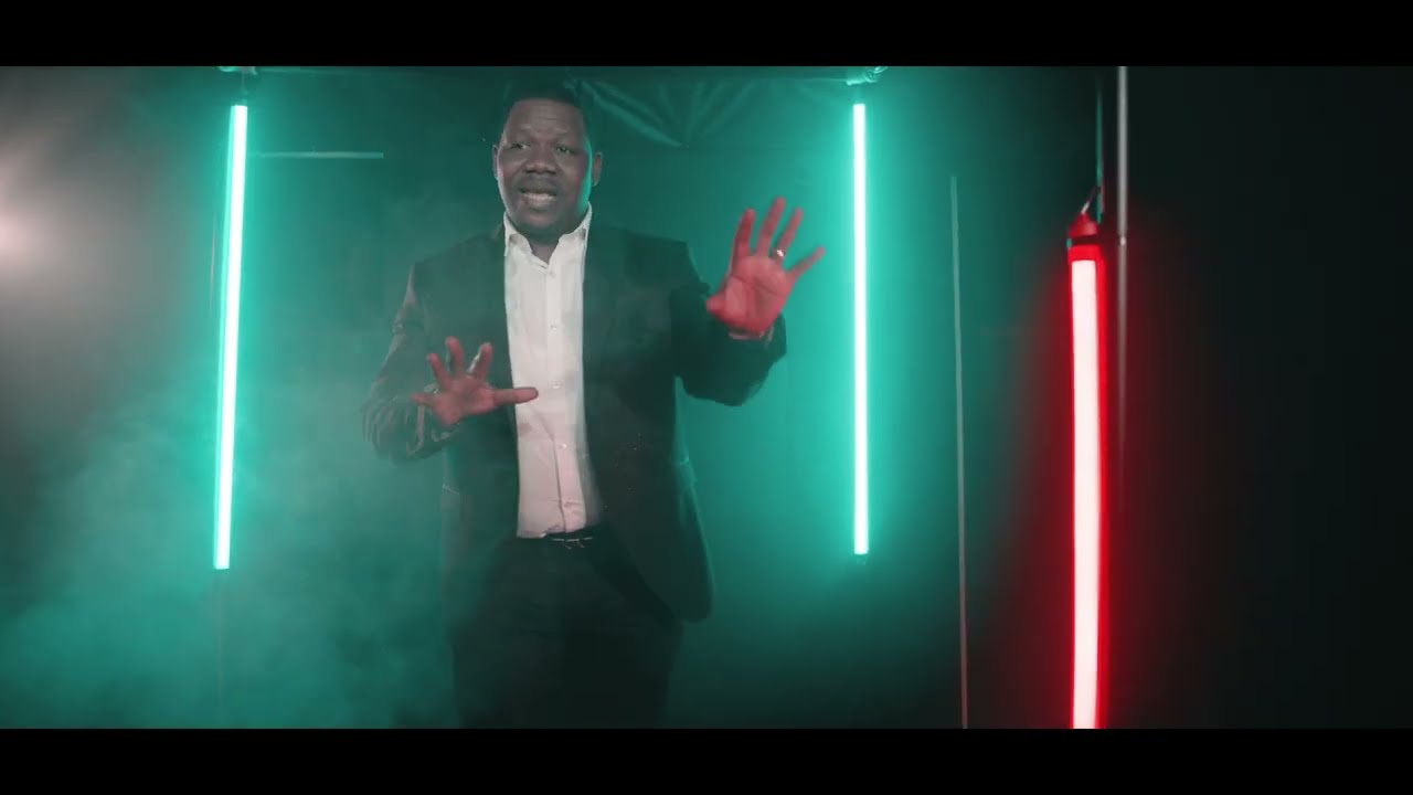 Moïse Matuta - 100 Dollars (Official Video) 💵