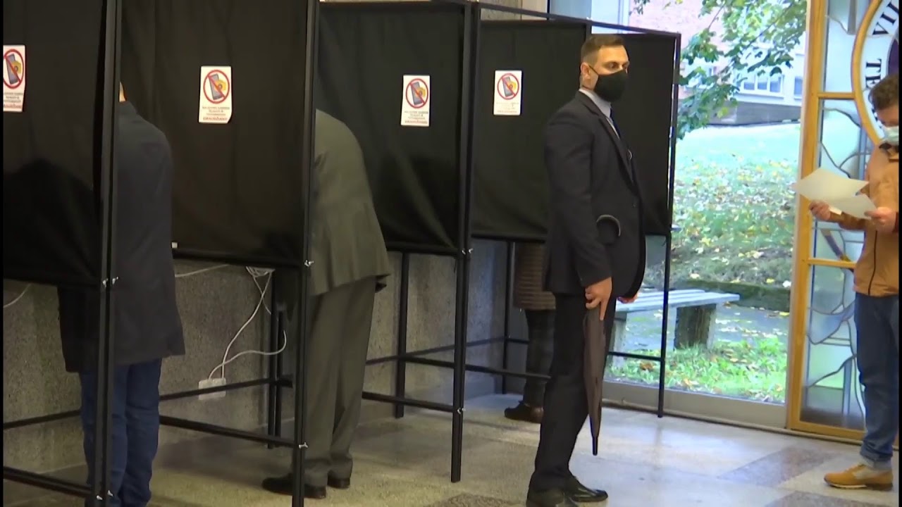 Valdas Adamkus reacts live to the Seimas election results 🗳️