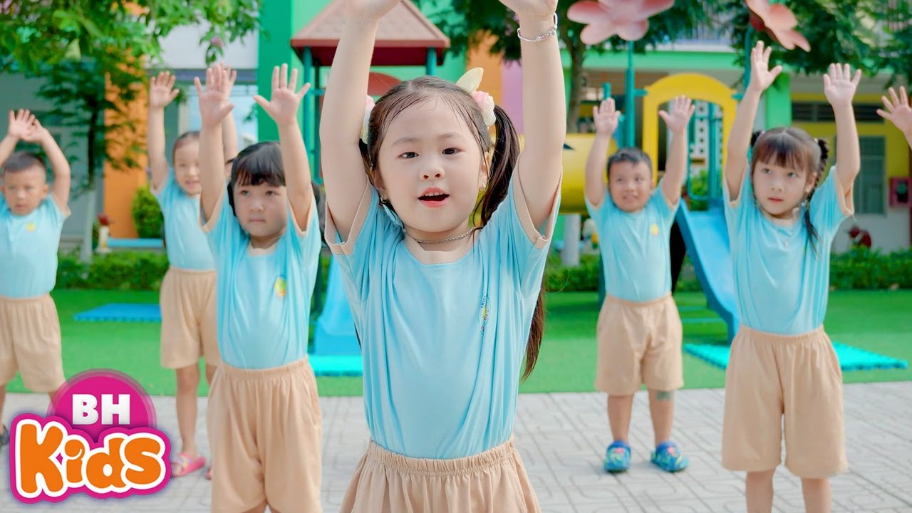 Nhạc Thiếu Nhi Vui Nhộn: Tập Thể Dục Buổi Sáng, Cá Vàng Bơi & Con Heo Đất 🐟🐷