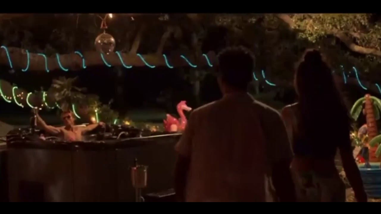 Outer Banks: JJ's Hot Tub Scene 🌊