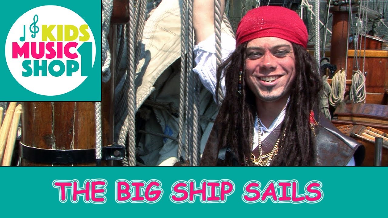 Big Ship Sails Through Alley O 🚢