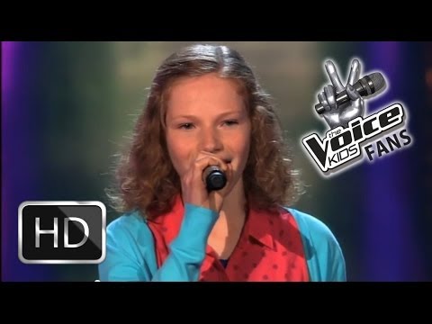 Dionne Performs 'She Wolf' on The Voice Kids 🎤