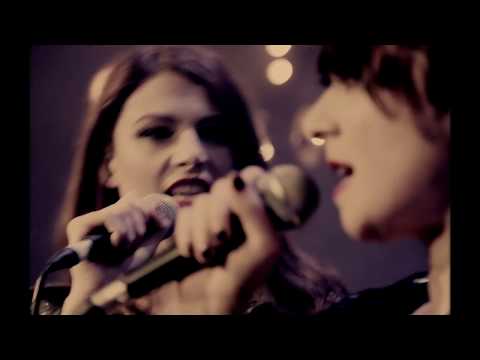 Nouvelle Vague "Bizarre Love Triangle" (Official Music Video)