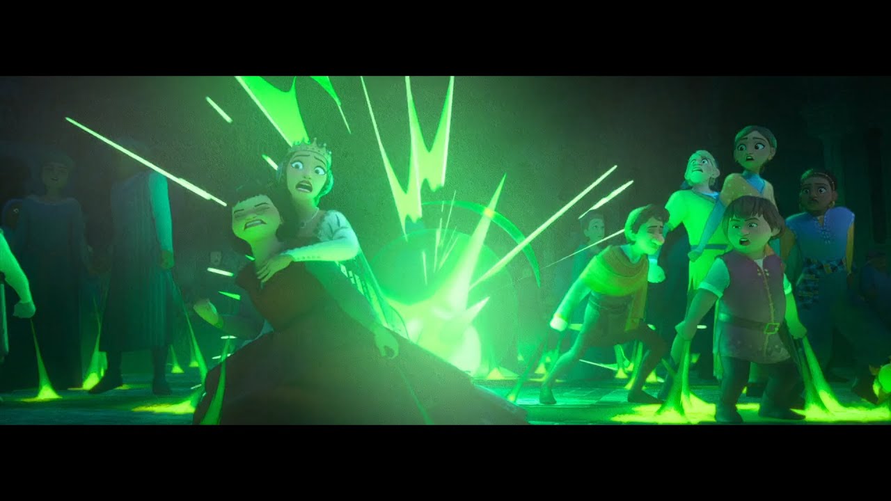 Queen Amaya Shields Dahlia from King Magnifico