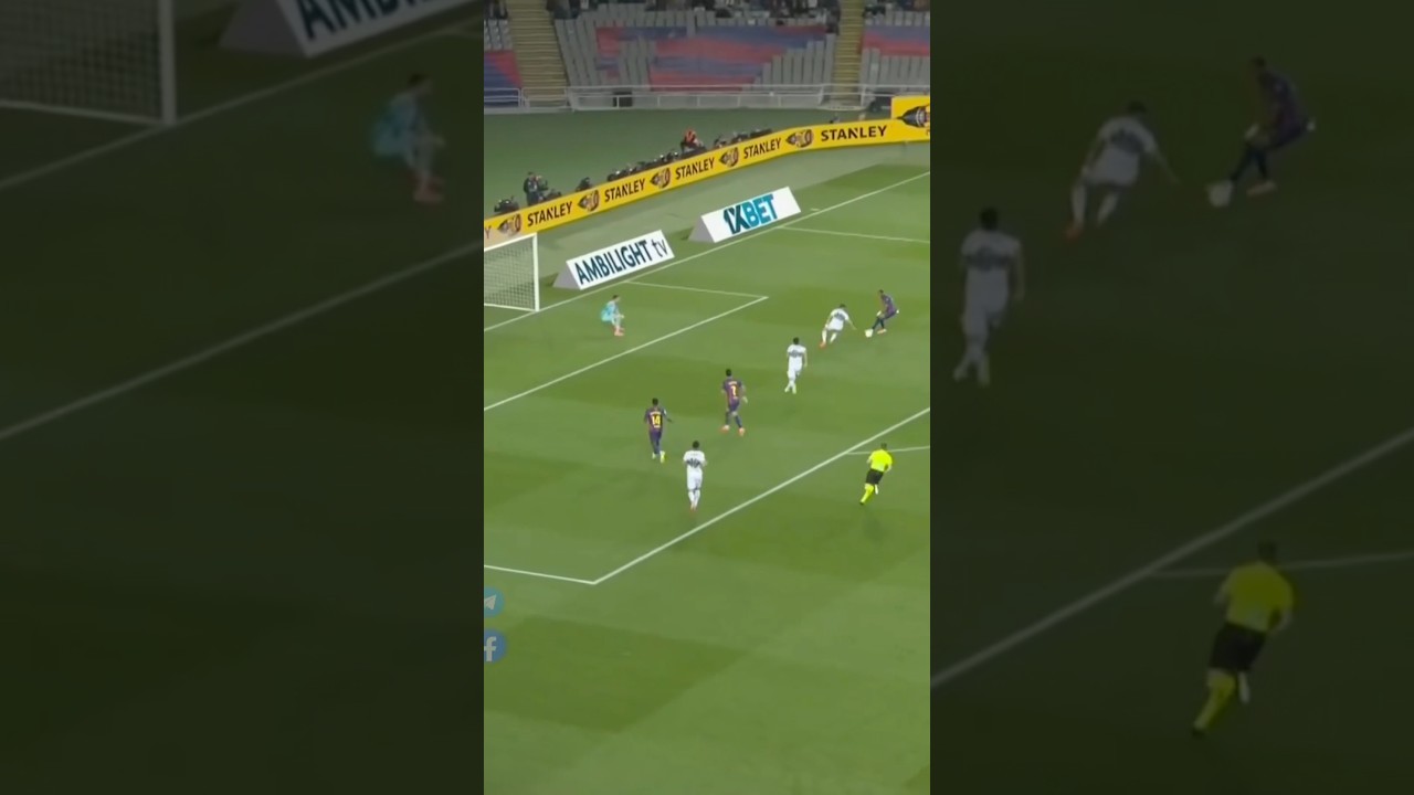 Lamine Yamal Scores Stunning Goal Against Elche ⚽ | Barcelona Highlights