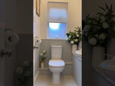 Join @homewithkat_ and revamp your bathroom with these wall panelling tips 🛁⚒️ #DIY #Howto #BandQ