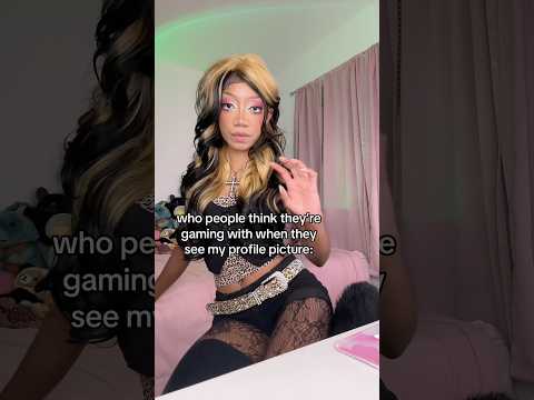 The REALITY of Girl Gamers😩😂 #satire #gamergirl #altfashion #shortsfeed #girlgamer