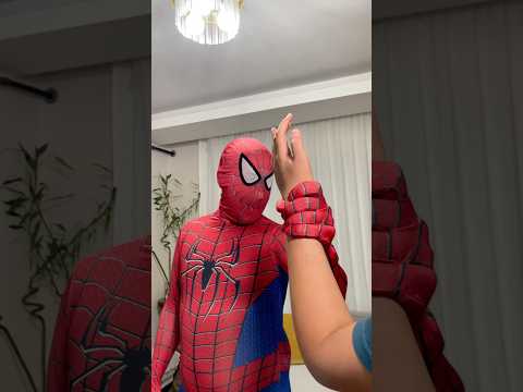 Böyle Koruma İstermiydin?🤣 #shorts #komik #parodi #örümcekadam #dkomedi