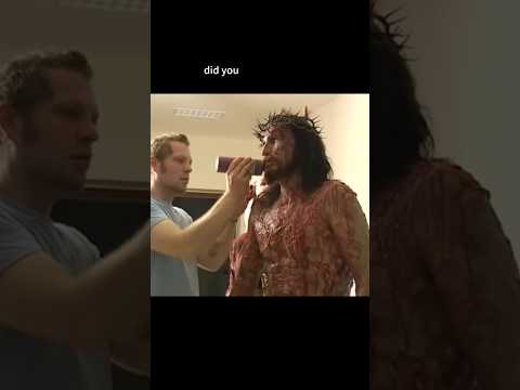 Lightning struck Jim Caviezel, actor for Jesus in Passion of the Christ âĒī¸