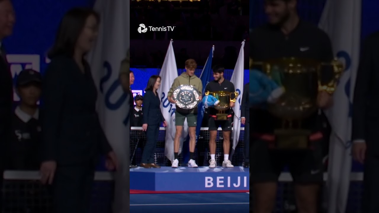 When Sinner Gave Alcaraz A Gift 🥹