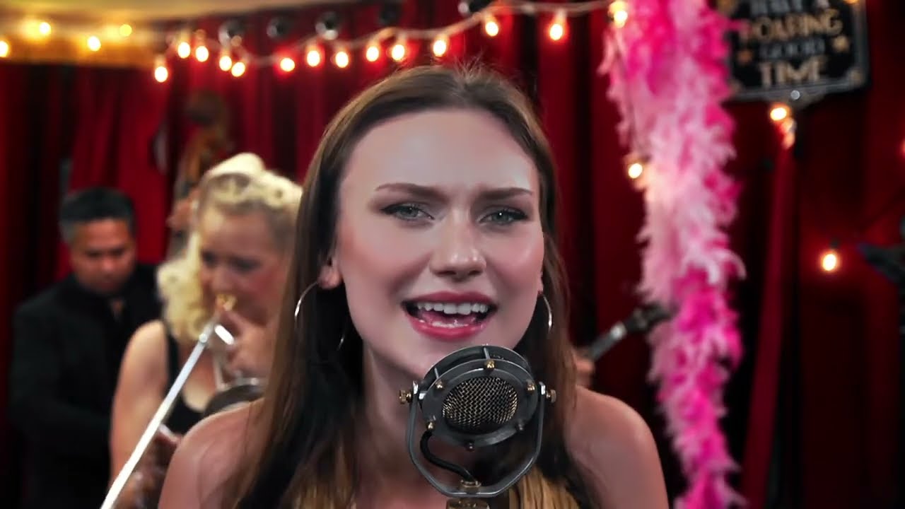 Gunhild Carling Sunday swing