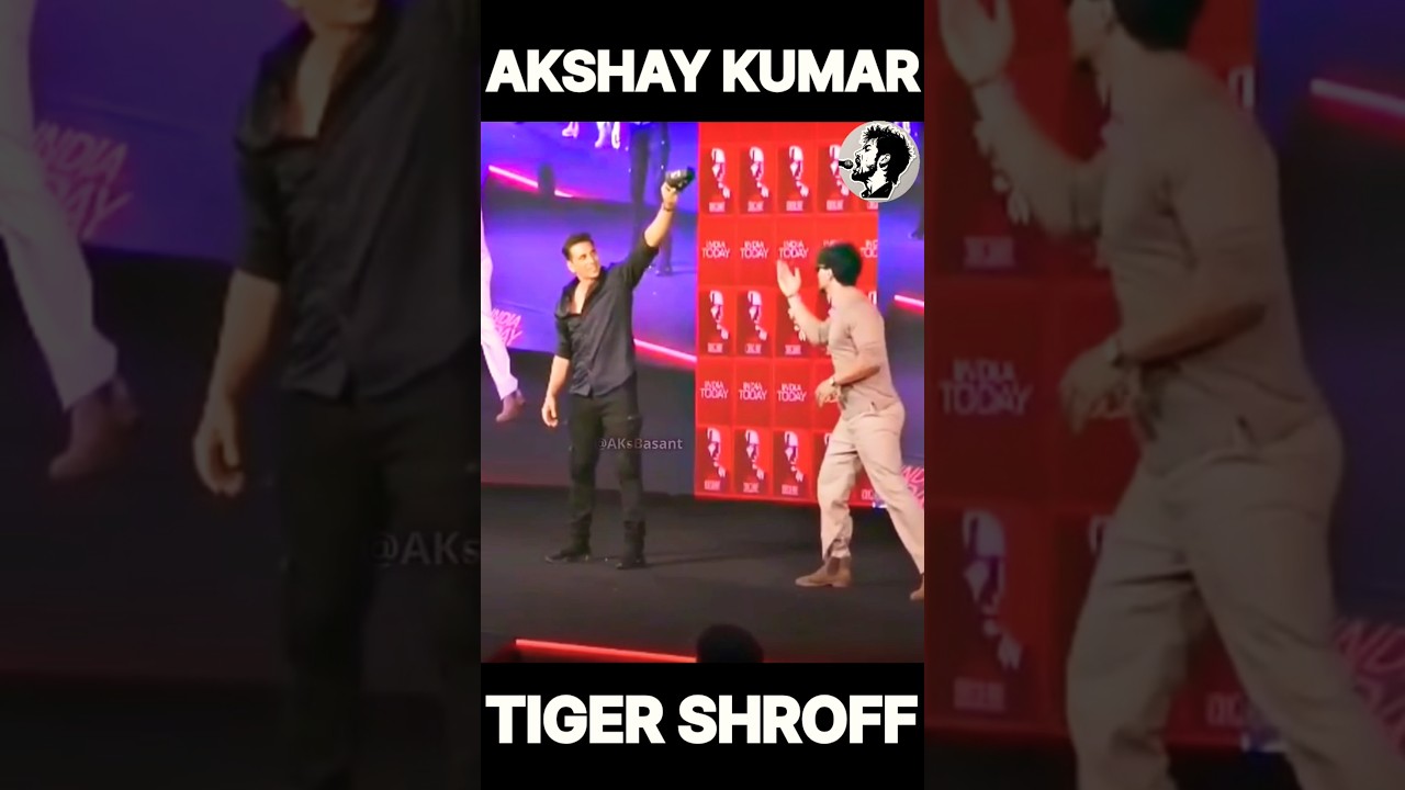 Tiger Shroff's Stunt Show & Fight with Akshay Kumar 🎬