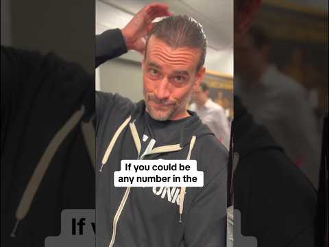 Optimal Number Selection for the Royal Rumble Match