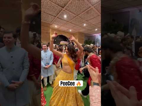 Priyanka Chopra DANCE to Chikni Chameli at Ambani wedding 🔥 #priyankachopra #ambaniwedding #viral
