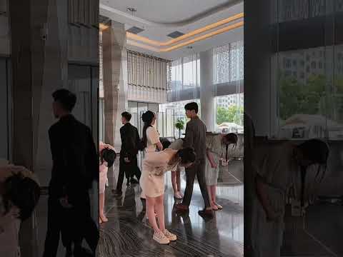 Behind the scenes footage of Huang Wenbo's shootin #romantic #drama