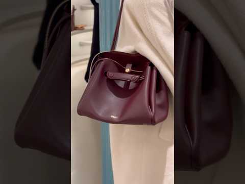 Loewe Madrid bag review #loewe #loewemadridbag #loewebag #loewemadrid