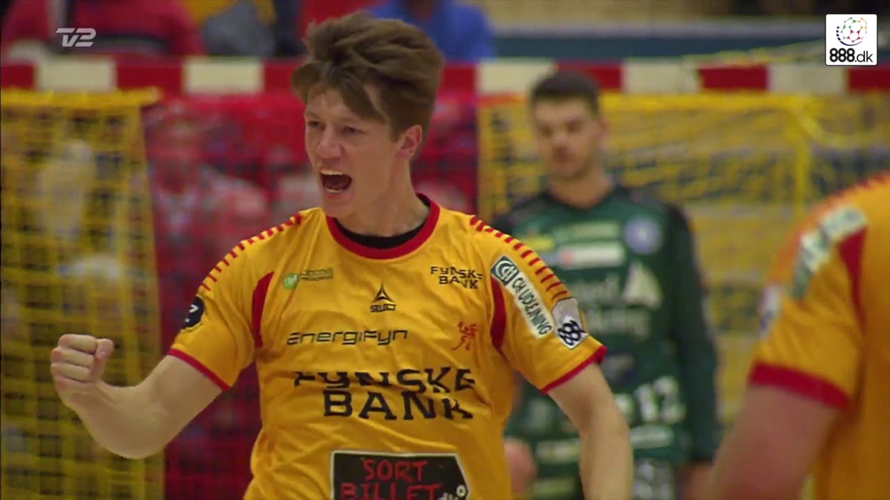 Emil Jakobsen's Flawless Performance Leads GOG Håndbold to Victory 🏆