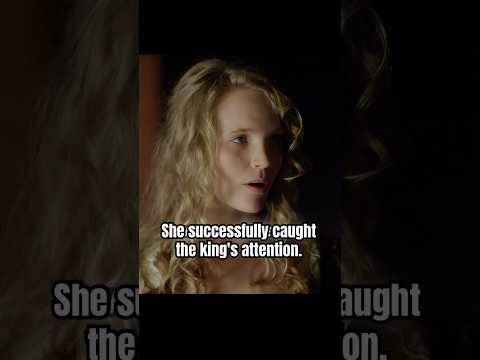 She successfully caught the king's attention. #shorts #shortvideo #series #drama