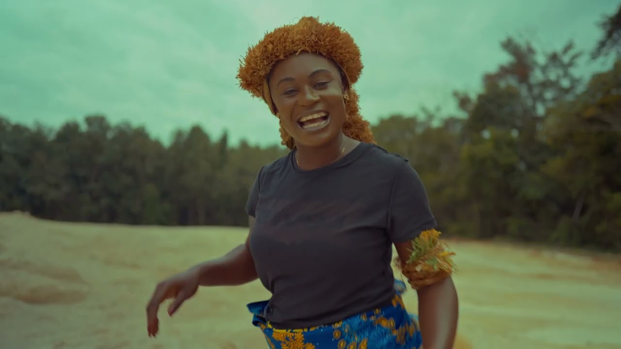 Bristelle - Mè é Yira Ndjila (Visualizer) by SM!LE 🎶