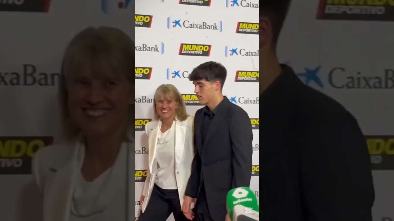 Familia Pau Cubarsi ❤️ in Football