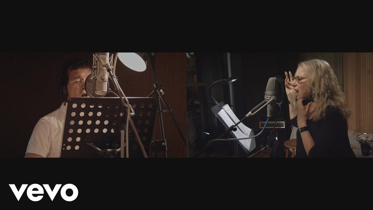Barbra Streisand & Antonio Banderas - Take Me to the World ๐ถ