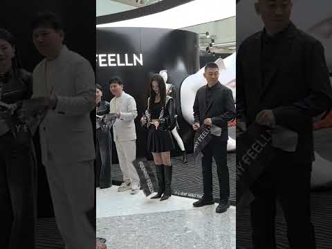 代入主辦方真的會生氣#金晨 #李乃文 #剪彩 #明星剪彩儀式 #明星