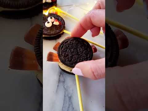 Turkey Oreo Pops 🦃 19 Days To Thanksgiving and 49 Days To Christmas!🥳 #shorts #thanksgiving