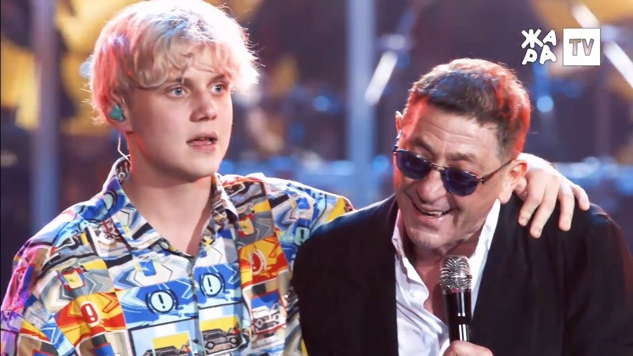 Григорий Лепс и Ваня Дмитриенко — Бейби | Рождество с Григорием Лепсом 2022 🎄