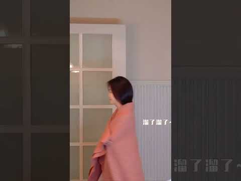 Perfect muscle😍 Jing Boran exposes his upper body #RoadHome #JingBoran #SevenTan #iQIYI