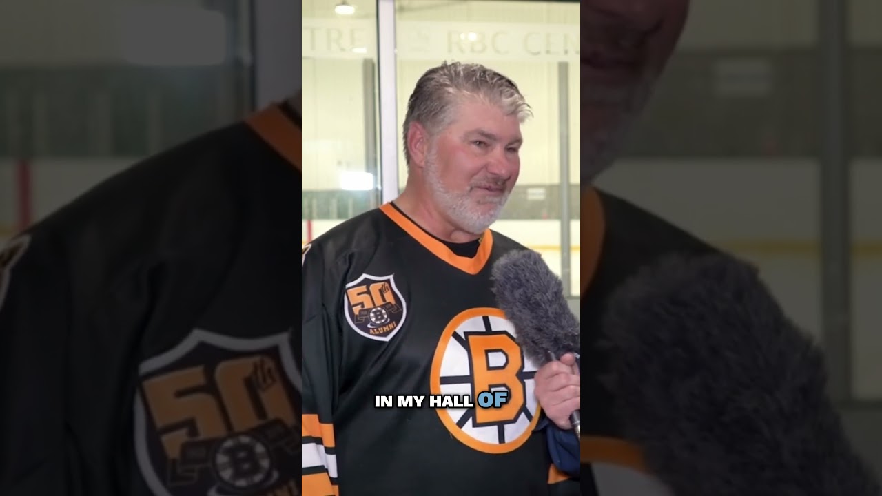 Bruins Legend Ray Bourque Cheers for Canadiens 🏒