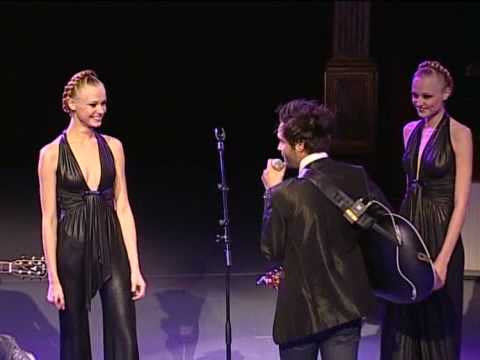 Ycare - L'étrangère - Showcase Dervyn