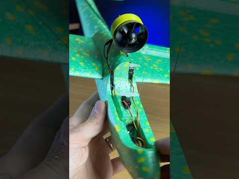 2 euros chez ACTION !! #aéromodélisme #planeur #action #turbine