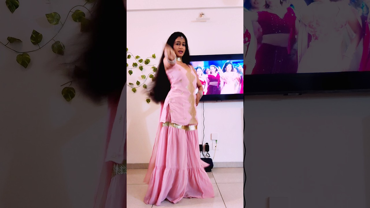 Bole Chudiyan 💗 | Amazing Dance Performance #shorts