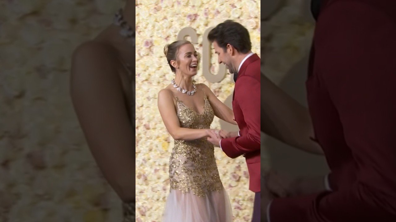 Emily Blunt & John Krasinski at Golden Globes 💖