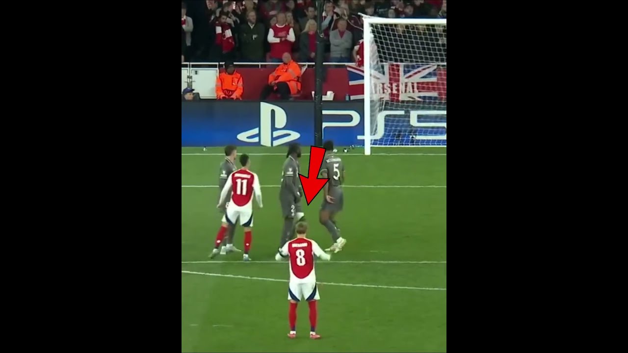 Hilarious Arsenal Moments You Can't Miss! π