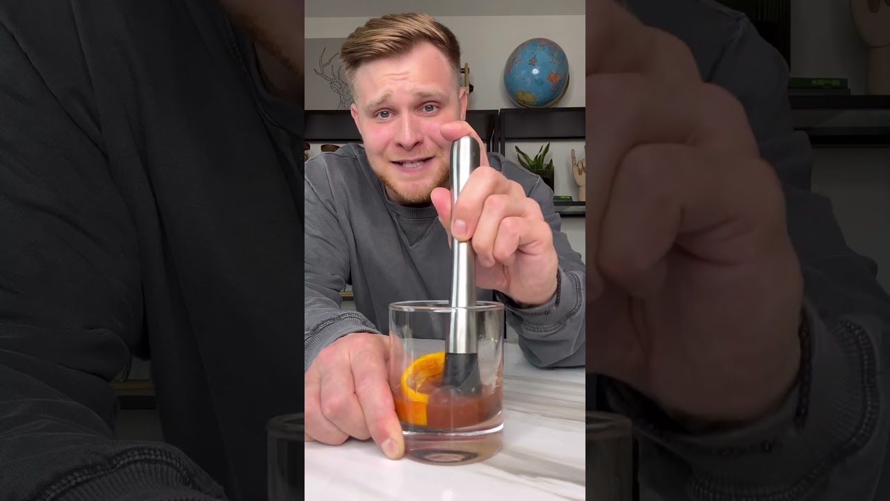 Authentic Wisconsin Old Fashioned Recipe 🍹 – Perfect for Any Occasion