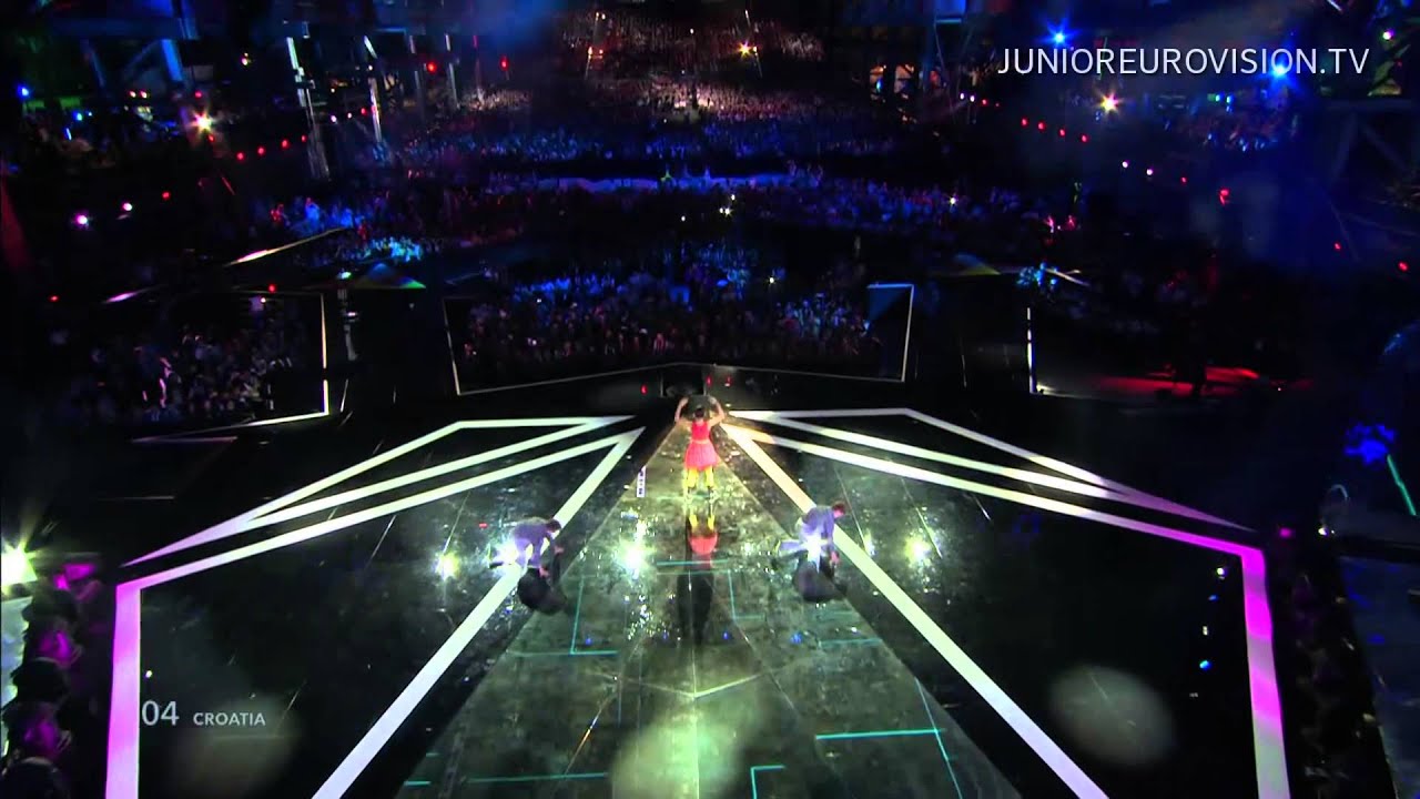 Josie Performs 'Game Over' Live at Junior Eurovision 2014 🇭🇷