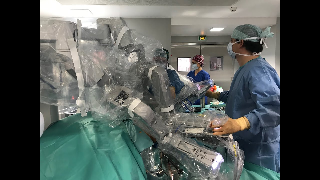Bypass Gastrique en Y au robot Da Vinci à La Casamance
