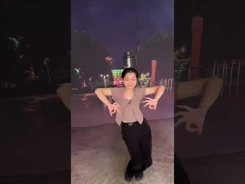 Ali Shan Zhī Nǚ Finger Dance & Singing Cover by Fengbao Relaxing ASMR Performance